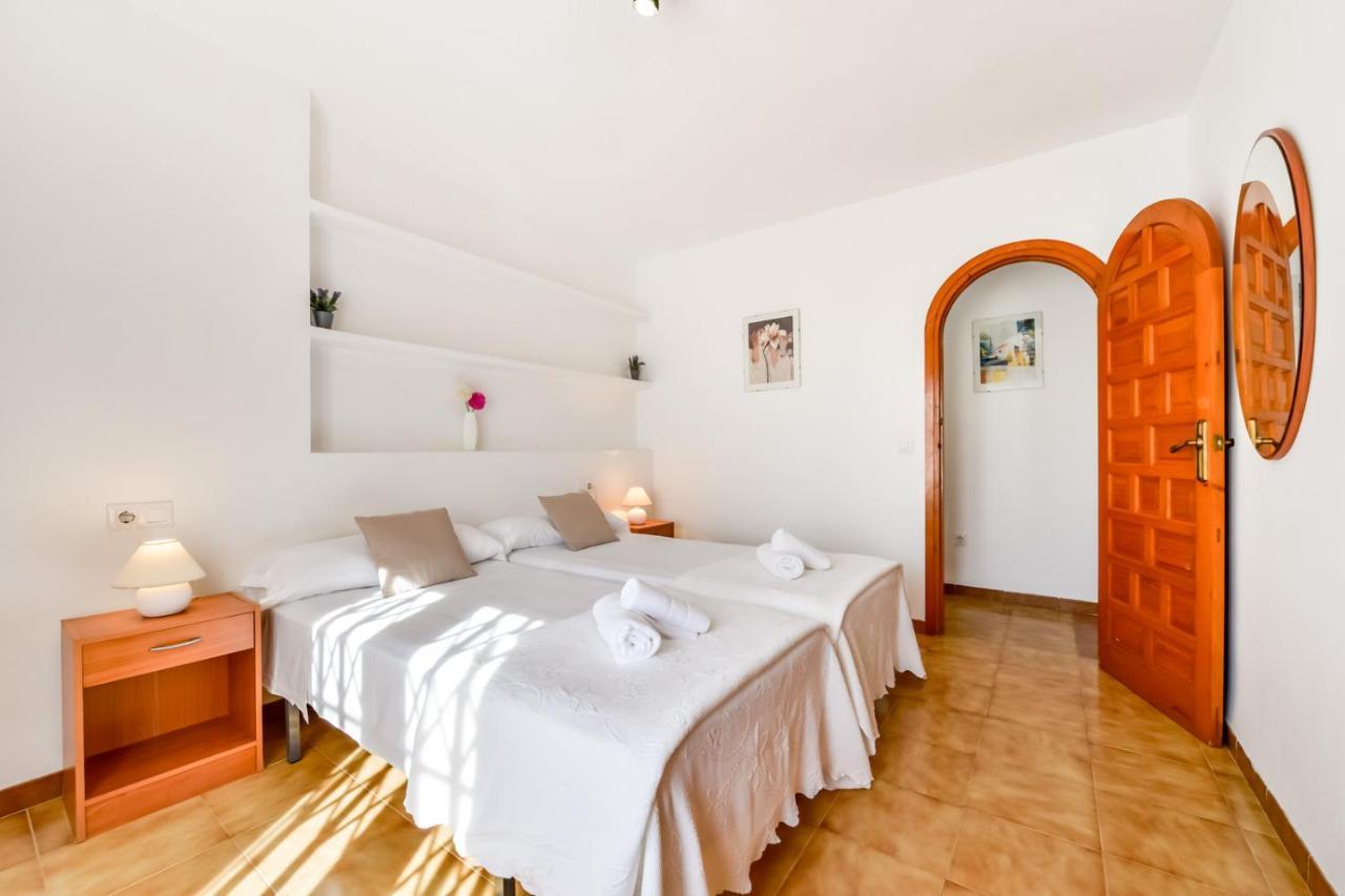 Villas Guzman Ismael Calpe Exteriör bild